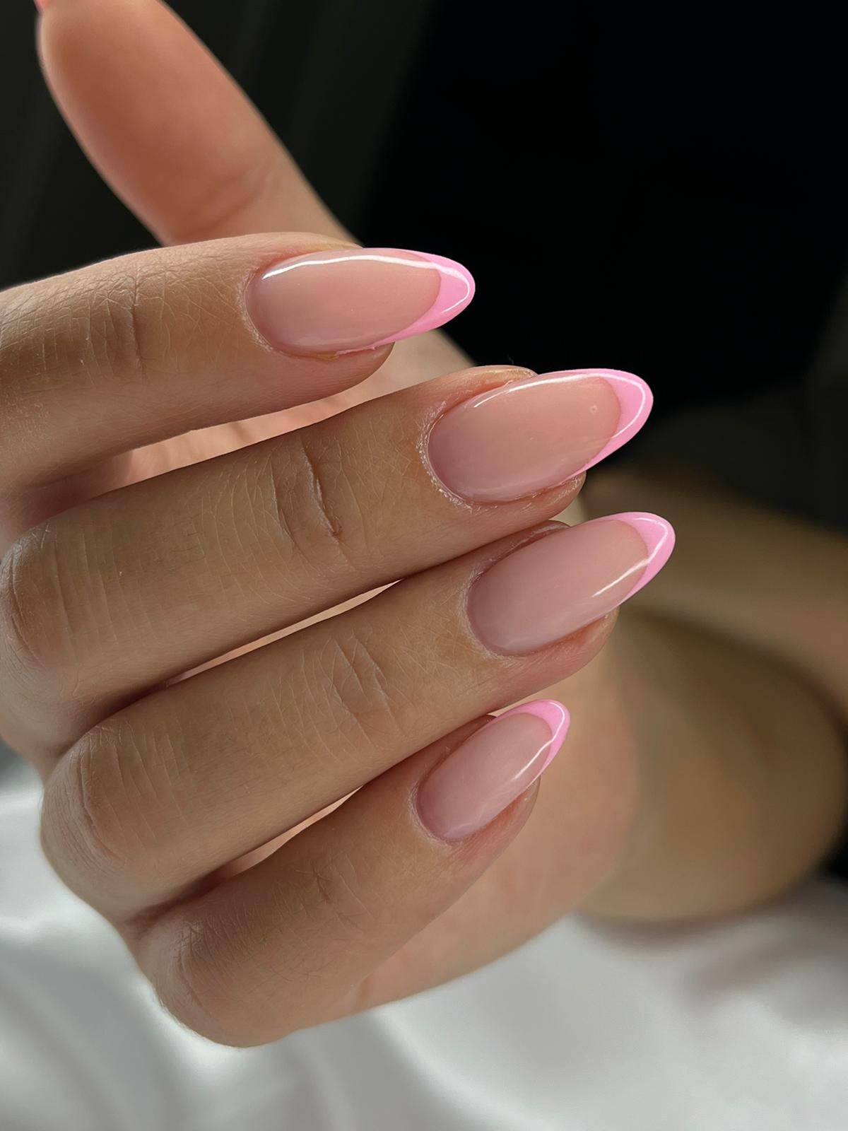 Nagelstudio S,M mit Nailart