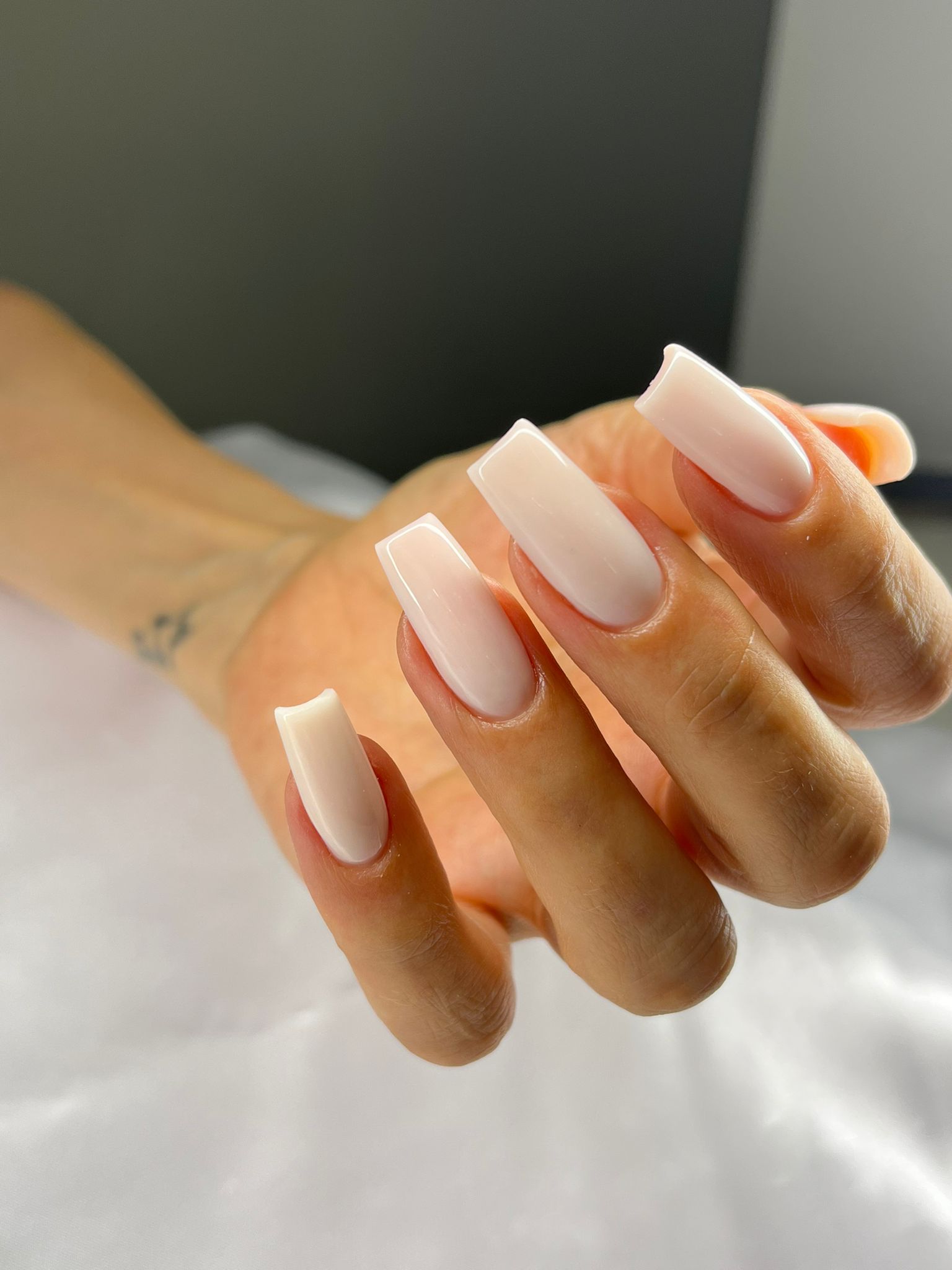 Nagelstudio S,M ohne Farbe